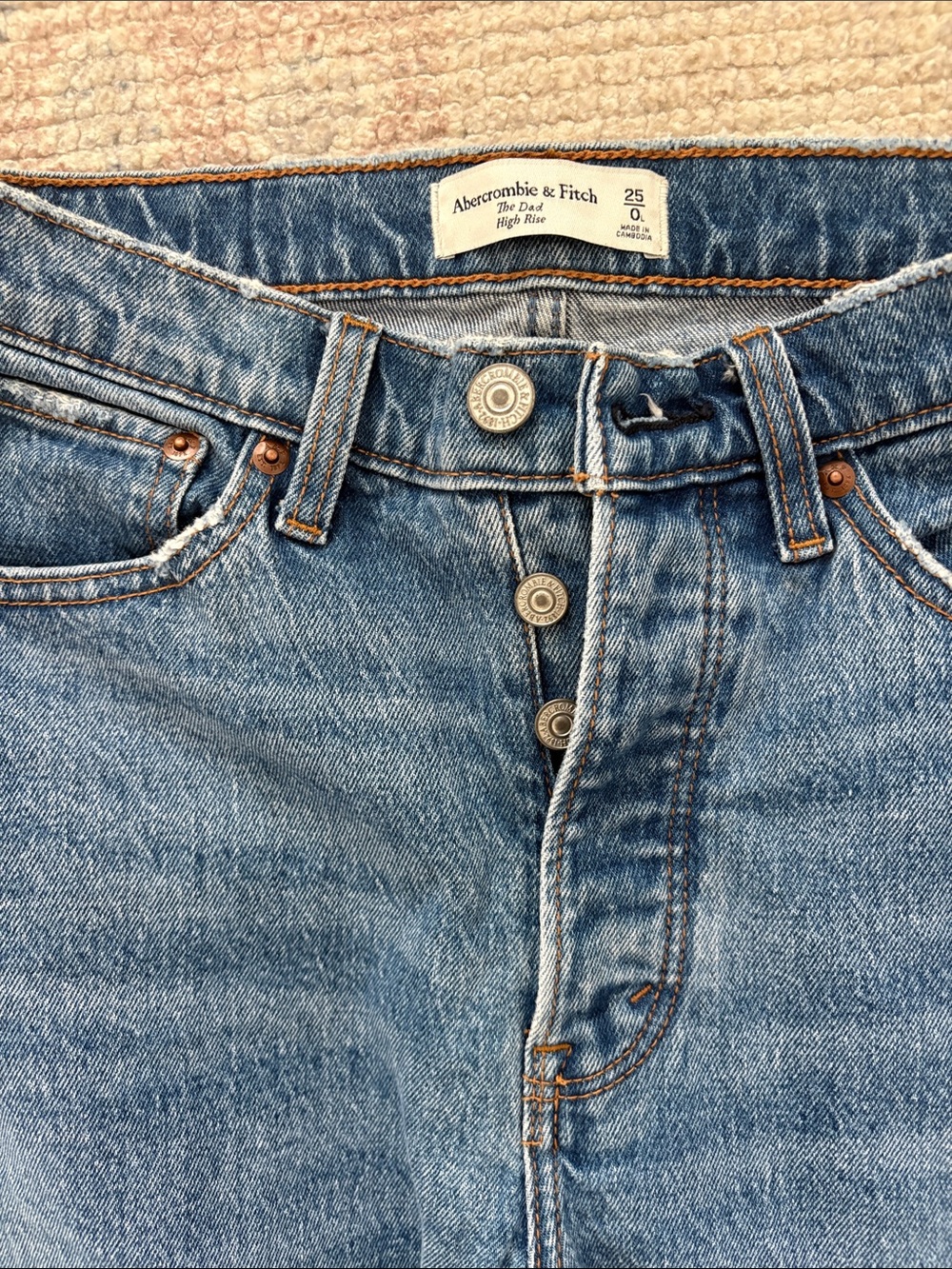 Abercrombie & Fitch Men's Light Wash Slim Straight Jeans